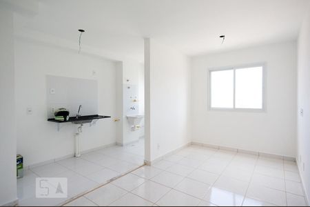 Sala de apartamento para alugar com 2 quartos, 42m² em Vila Penteado, São Paulo