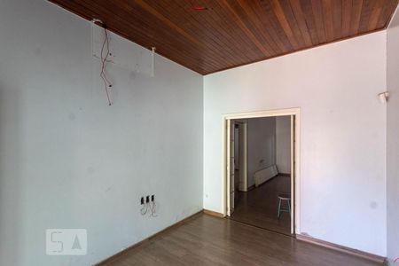 Hall de Entrada de casa à venda com 3 quartos, 120m² em Azenha, Porto Alegre