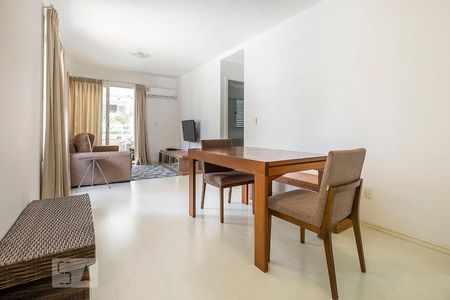 Sala de apartamento para alugar com 2 quartos, 80m² em Paraíso, São Paulo