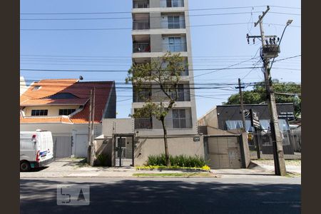 Fachada do Prédio de kitnet/studio para alugar com 1 quarto, 21m² em Lindóia, Curitiba