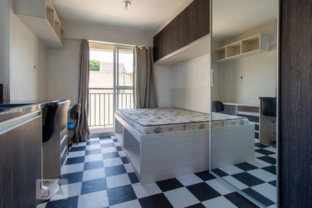 Quarto de kitnet/studio para alugar com 1 quarto, 21m² em Lindóia, Curitiba