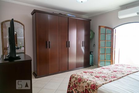 Suíte 1 de casa à venda com 2 quartos, 260m² em Jardim Palmira, Guarulhos