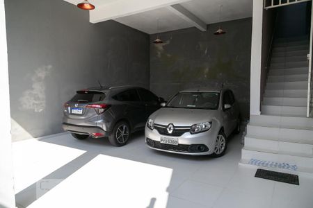 Garagem de casa à venda com 2 quartos, 260m² em Jardim Palmira, Guarulhos