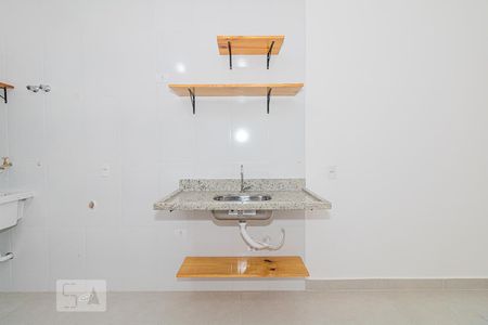 Kitnet de kitnet/studio para alugar com 1 quarto, 27m² em Vila Mazzei, São Paulo