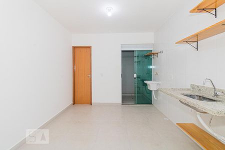 Kitnet de kitnet/studio para alugar com 1 quarto, 27m² em Vila Mazzei, São Paulo