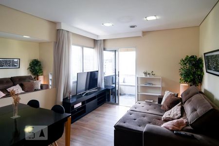 Sala de kitnet/studio para alugar com 1 quarto, 57m² em Cidade Monções, São Paulo