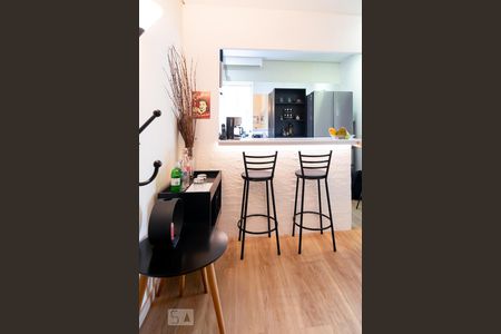 Sala de kitnet/studio para alugar com 1 quarto, 57m² em Cidade Monções, São Paulo