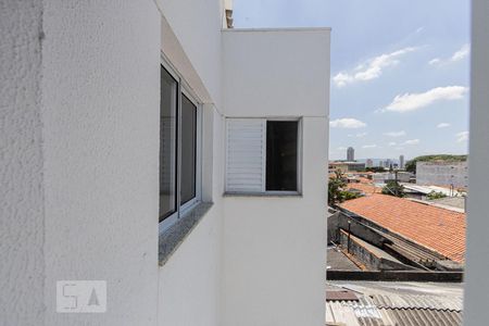 Vista Sala, Cozinha e Área de Serviço de apartamento para alugar com 1 quarto, 32m² em Alto da Mooca, São Paulo