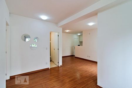 Sala de apartamento para alugar com 1 quarto, 55m² em Vila Andrade, São Paulo