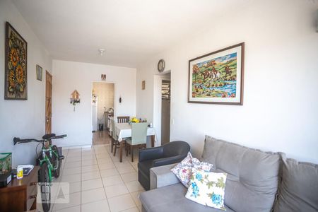 Sala de estar de apartamento à venda com 3 quartos, 84m² em Taboão, São Bernardo do Campo
