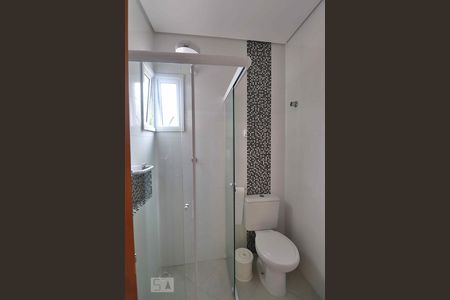 Banheiro da Suíte de apartamento para alugar com 2 quartos, 68m² em Jardim Paraíso, Santo André