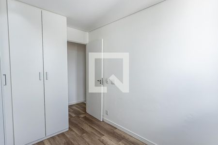 Quarto 1 de apartamento à venda com 2 quartos, 45m² em Jardim Íris, São Paulo