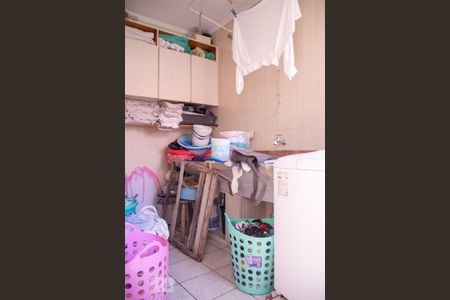 Casa à venda com 290m², 4 quartos e 6 vagas Casa à venda com 290m², 4 quartos e 6 vagasÁrea de Serviço