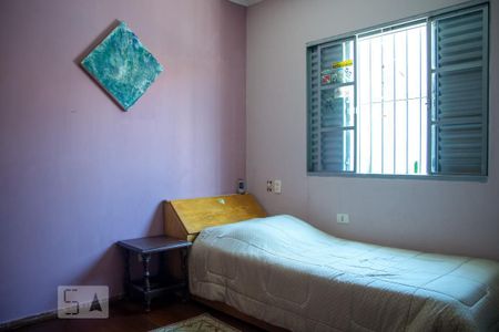 Casa à venda com 290m², 4 quartos e 6 vagas Casa à venda com 290m², 4 quartos e 6 vagasQuarto 2