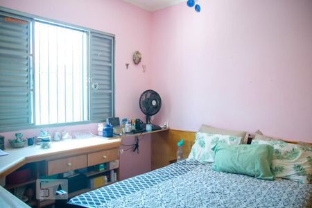 Casa à venda com 290m², 4 quartos e 6 vagas Casa à venda com 290m², 4 quartos e 6 vagasQuarto 2