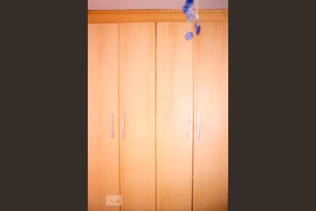 Casa à venda com 290m², 4 quartos e 6 vagas Casa à venda com 290m², 4 quartos e 6 vagasQuarto 2