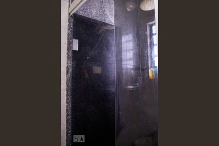 Casa à venda com 290m², 4 quartos e 6 vagas Casa à venda com 290m², 4 quartos e 6 vagasBanheiro do Quarto 1