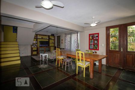 Sala de Jantar de casa à venda com 3 quartos, 380m² em Vila Jardim, Porto Alegre