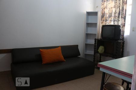 Sala de apartamento para alugar com 1 quarto, 35m² em Centro, São Vicente