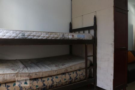Quarto de apartamento para alugar com 1 quarto, 35m² em Centro, São Vicente