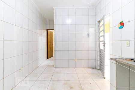 Cozinha de casa para alugar com 1 quarto, 30m² em Jardim Miriam, São Paulo