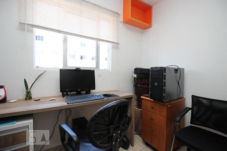 Quarto 2 de apartamento para alugar com 2 quartos, 55m² em Setor de Indústrias Gráficas, Brasília