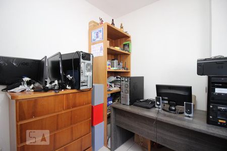 Quarto 2 de apartamento para alugar com 2 quartos, 55m² em Setor de Indústrias Gráficas, Brasília