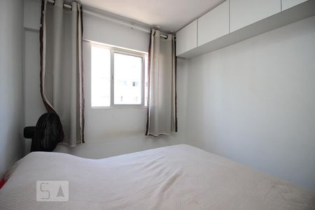 Quarto Suíte de apartamento para alugar com 2 quartos, 55m² em Setor de Indústrias Gráficas, Brasília