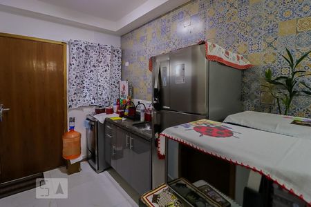 Sala/Cozinha de apartamento à venda com 2 quartos, 39m² em Jardim Maringá, São Paulo