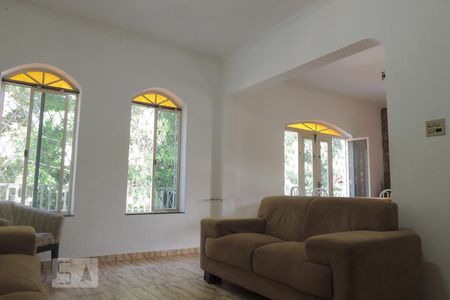 Sala de casa à venda com 3 quartos, 420m² em Vila Santa Isabel, Campinas