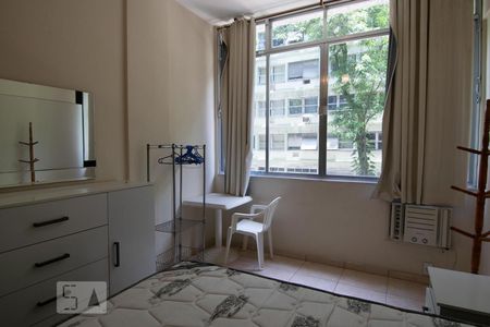 Quarto de kitnet/studio à venda com 1 quarto, 37m² em Copacabana, Rio de Janeiro