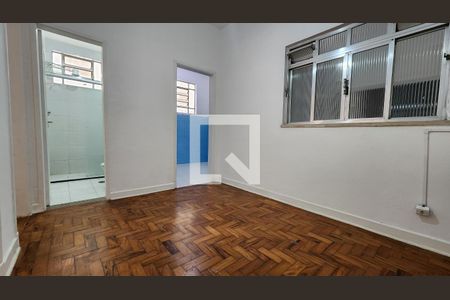 Sala de apartamento para alugar com 2 quartos, 69m² em Embaré, Santos