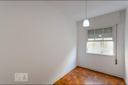 Quarto 1 de apartamento para alugar com 2 quartos, 69m² em Embaré, Santos