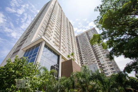 Apartamento para alugar com 54m², 2 quartos e 1 vaga Apartamento para alugar com 54m², 2 quartos e 1 vagaFachada