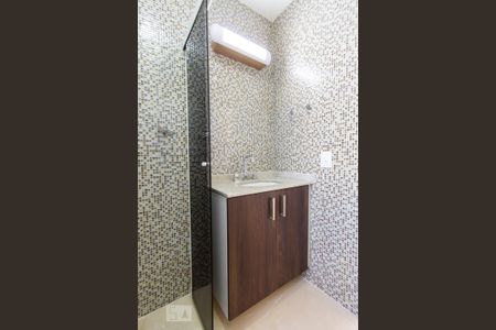 Apartamento para alugar com 54m², 2 quartos e 1 vaga Apartamento para alugar com 54m², 2 quartos e 1 vagaBanheiro