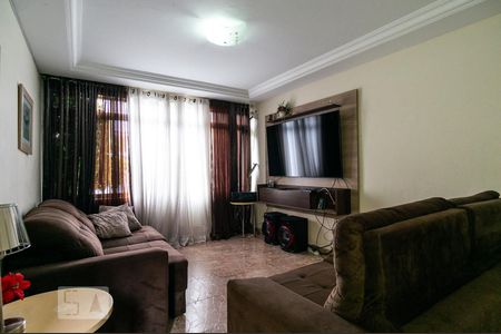Sala de casa para alugar com 3 quartos, 250m² em Vila Miriam, São Paulo