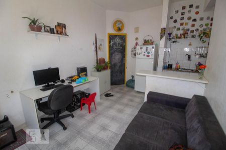 Sala de apartamento para alugar com 1 quarto, 44m² em Santa Teresa, Rio de Janeiro