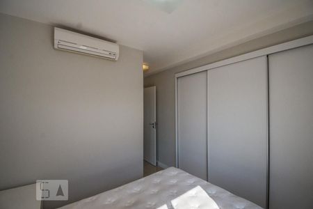 Suíte de apartamento à venda com 2 quartos, 64m² em Cambuí, Campinas