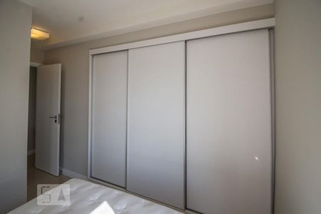 Suíte de apartamento à venda com 2 quartos, 64m² em Cambuí, Campinas