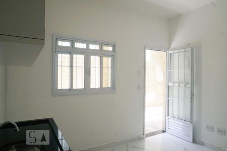 Sala/Cozinha de apartamento para alugar com 2 quartos, 41m² em Parque Boturussu, São Paulo