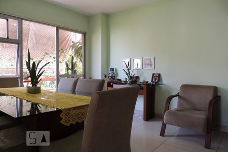 Sala de apartamento à venda com 2 quartos, 93m² em Freguesia de Jacarepaguá, Rio de Janeiro