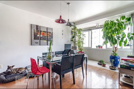 Sala de apartamento para alugar com 3 quartos, 130m² em Cerqueira César, São Paulo