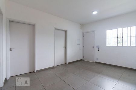 Sala de apartamento para alugar com 2 quartos, 65m² em Cidade Líder, São Paulo