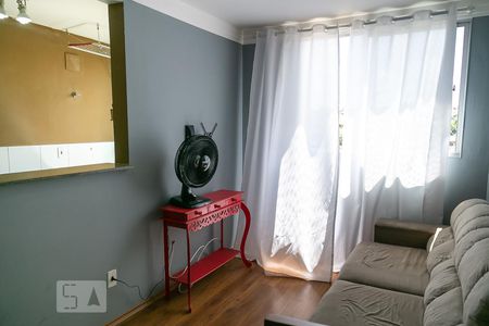 Sala de apartamento para alugar com 2 quartos, 45m² em Centro, Guarulhos