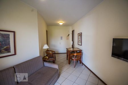Sala de apartamento para alugar com 1 quarto, 46m² em Centro, Campinas