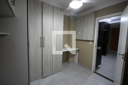 Quarto 1 de apartamento para alugar com 2 quartos, 43m² em Itaquera, São Paulo