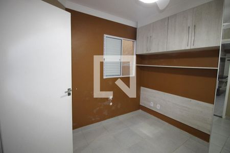 Quarto 1 de apartamento para alugar com 2 quartos, 43m² em Itaquera, São Paulo