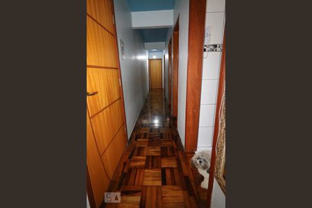 Corredor de apartamento à venda com 3 quartos, 66m² em Sarandi, Porto Alegre