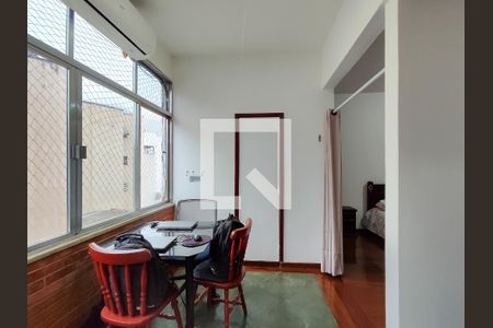 Sala de apartamento para alugar com 1 quarto, 45m² em Tijuca, Rio de Janeiro