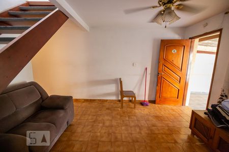 Sala de casa para alugar com 5 quartos, 106m² em Vila Universitária, São Paulo